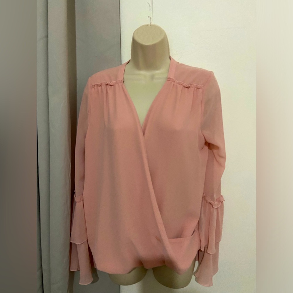 Light pink blouse. Like new. Fun sleeves